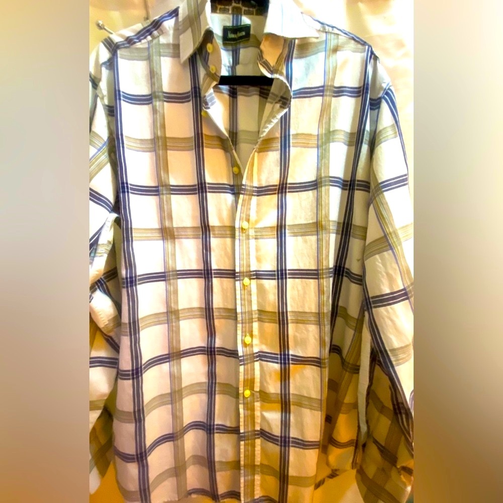 NEIMAN MARCUS Cream, Navy & Tan Geometric Print L/S Men’s Shirt L